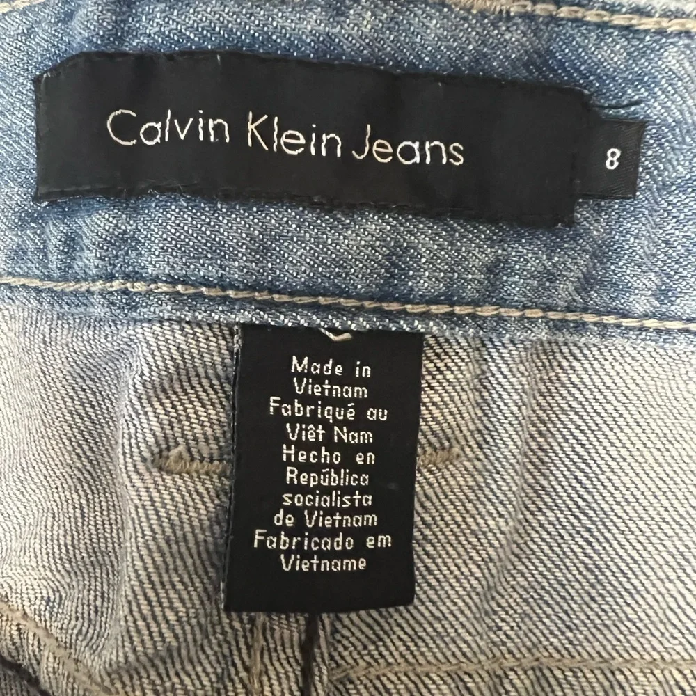 Calvin Klein Jean Shorts Size 8 Women